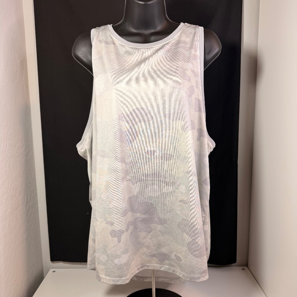 NIKE Camo Athletic Tank Top